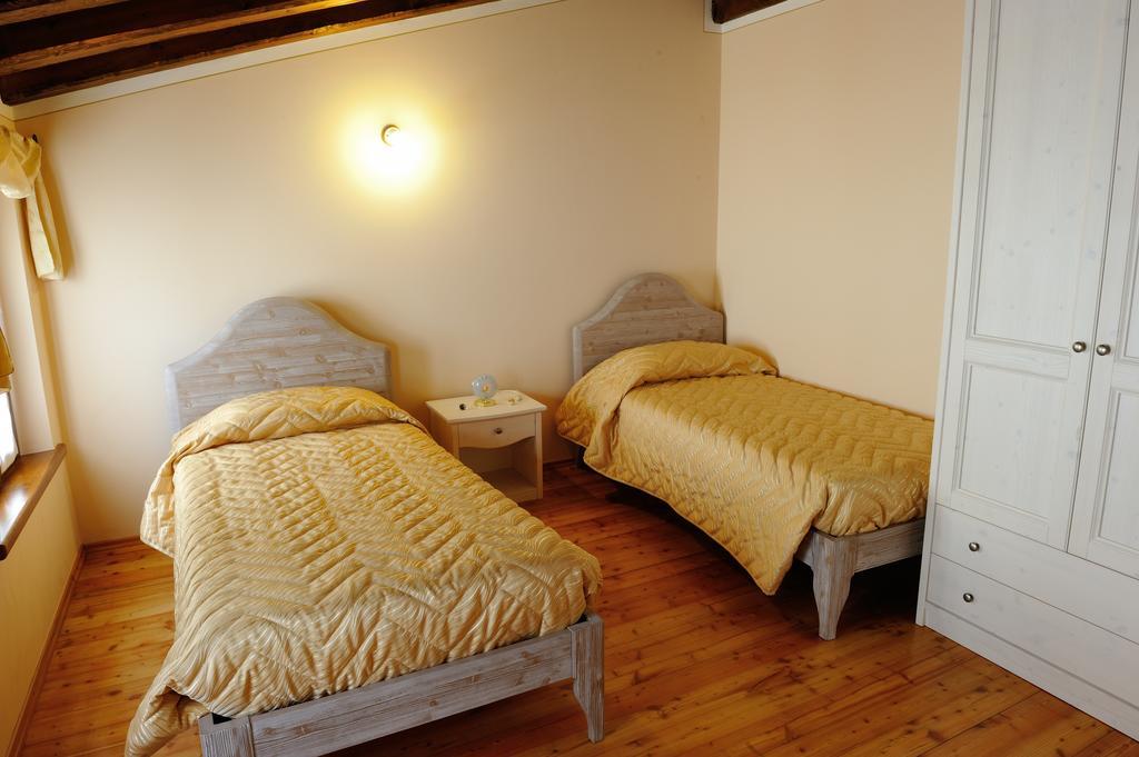 Agriturismo Crodi Miane Δωμάτιο φωτογραφία